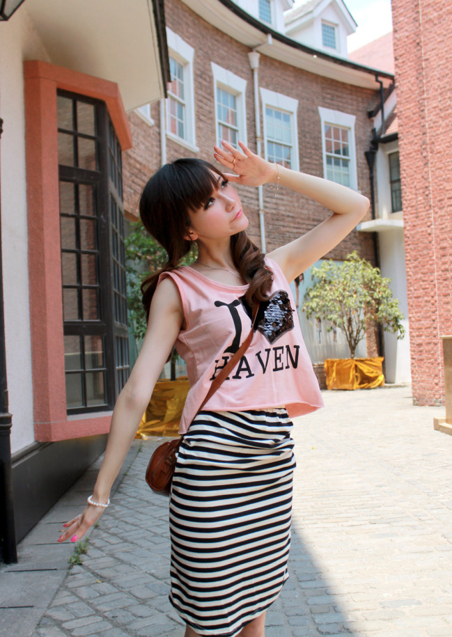 Asian sexy model poses in cute style.