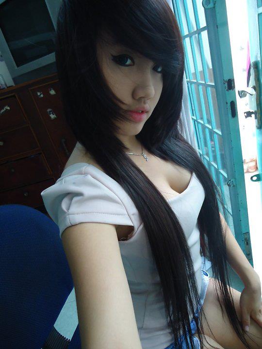 Asian lady are pretty with big size