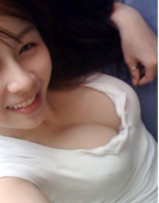 Asian lady are pretty with big size