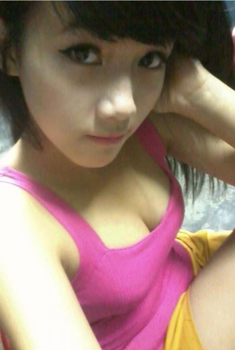 Asian lady are pretty with big size