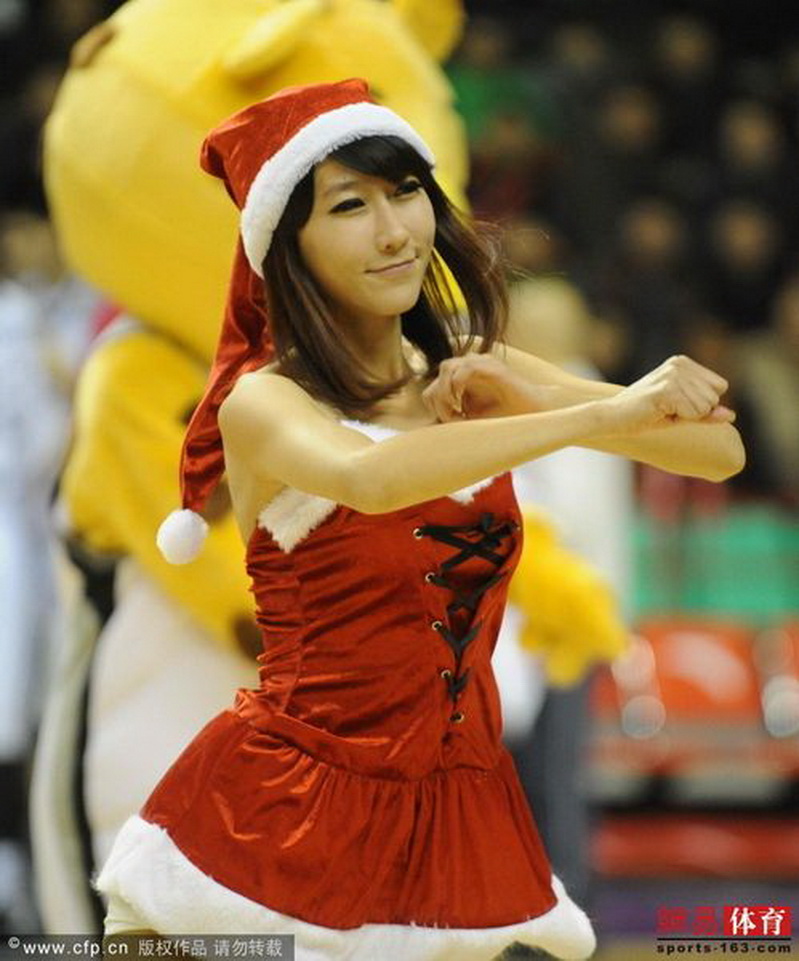 Korean Cheer Leaders direct from University in korea