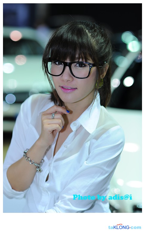 Pretty girl with glasses.