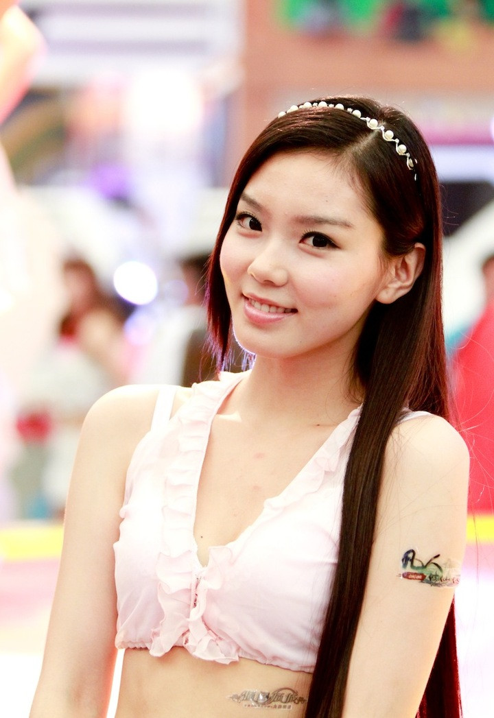 Pretty lady and Sexy with China Joy