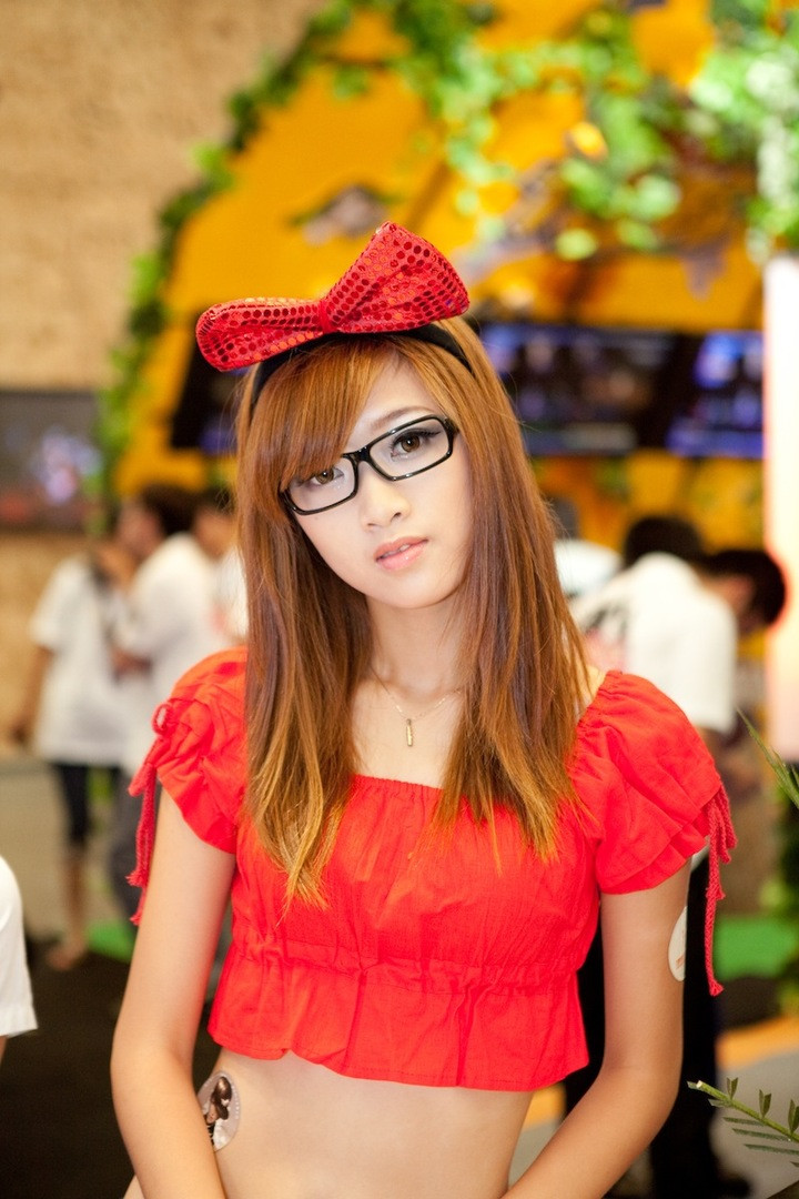 Pretty lady and Sexy with China Joy