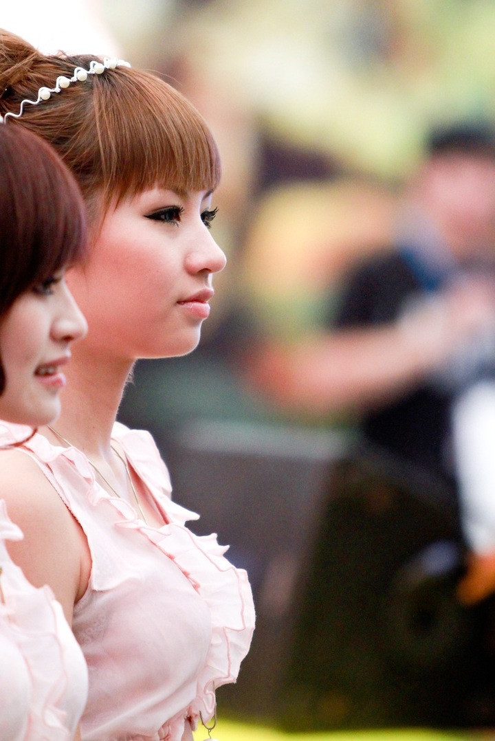Pretty lady and Sexy with China Joy