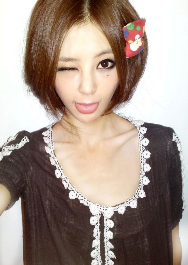 Beautiful Asian lady  in many style