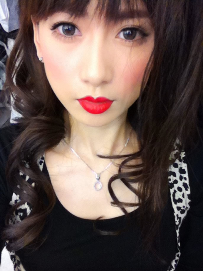 Beautiful Asian lady  in many style