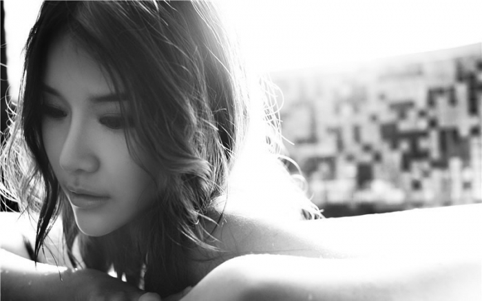Beautiful Asian lady  in many style