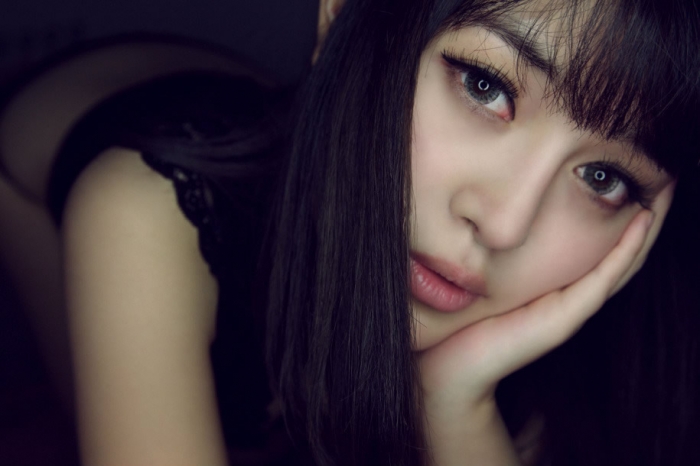 Beautiful Asian lady  in many style