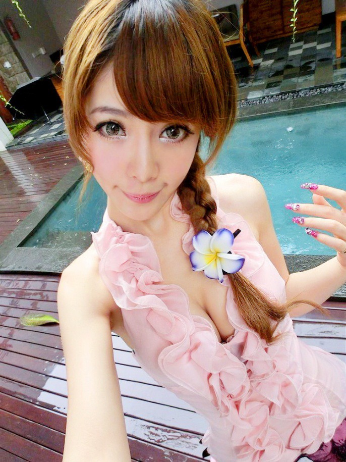 Gaia Chinese Little Girl so Cute