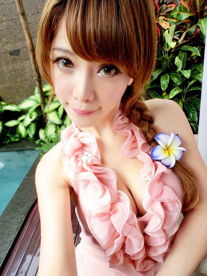 Gaia Chinese Little Girl so Cute