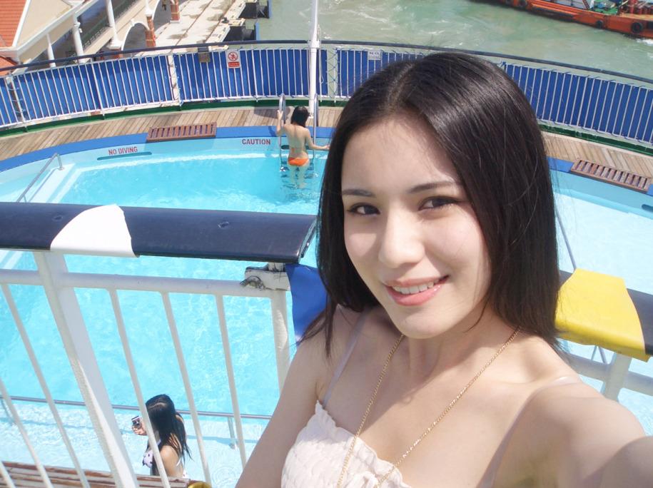 Young Sissy Beautiful lady  beautiful with sexy underwear