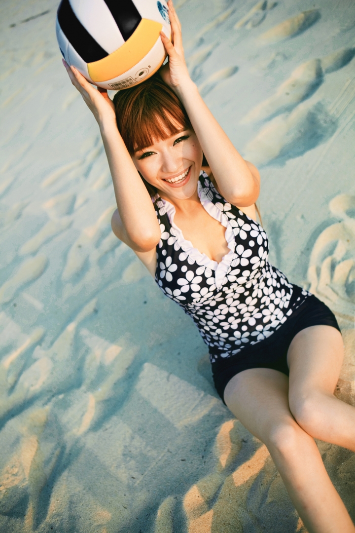 Yi Qian Beautiful Girl U.S. Super Model