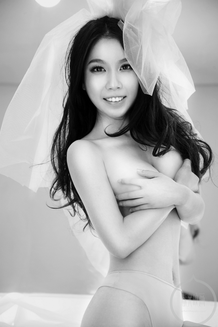 Xu Huan Pretty Asian Sexy and So Beautiful Lady