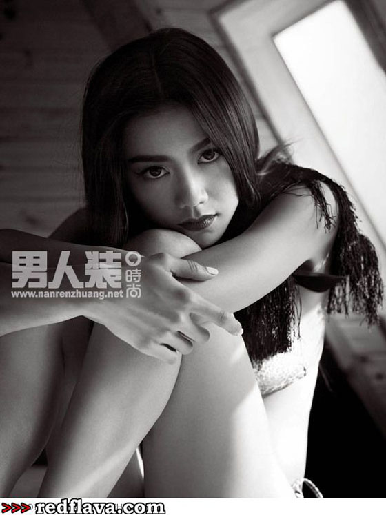 Chrissie Chau asian super model in Taiwanese models magazine