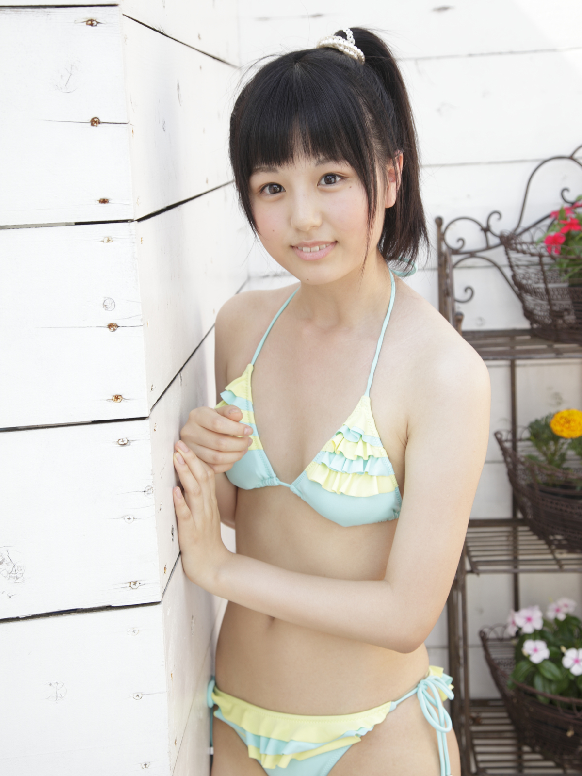 Pretty Japanese Girl in sexy bikini. So Cute!!!