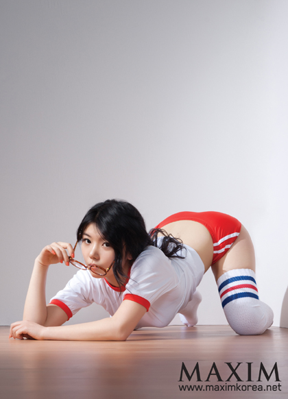 Cute Korea girl model.