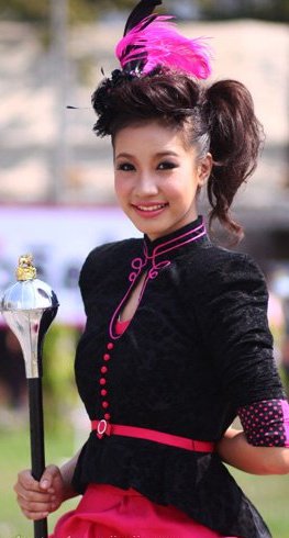 Tewee, junior Thai super Star, She so beautiful