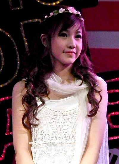 Tewee, junior Thai super Star, She so beautiful