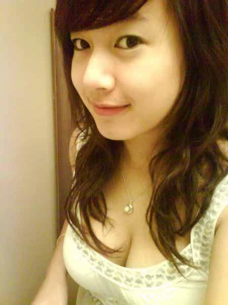 Asian lady are pretty with big size