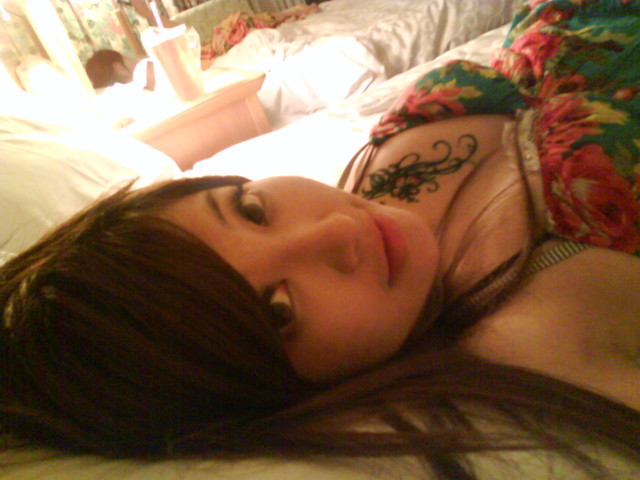 Tokai University girl Sexy with her beautiful tattoo