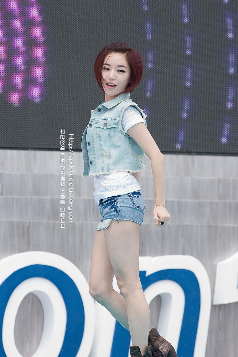 Gain (Son Ga In) from Korean Girl Group name Brown Eyed Girls