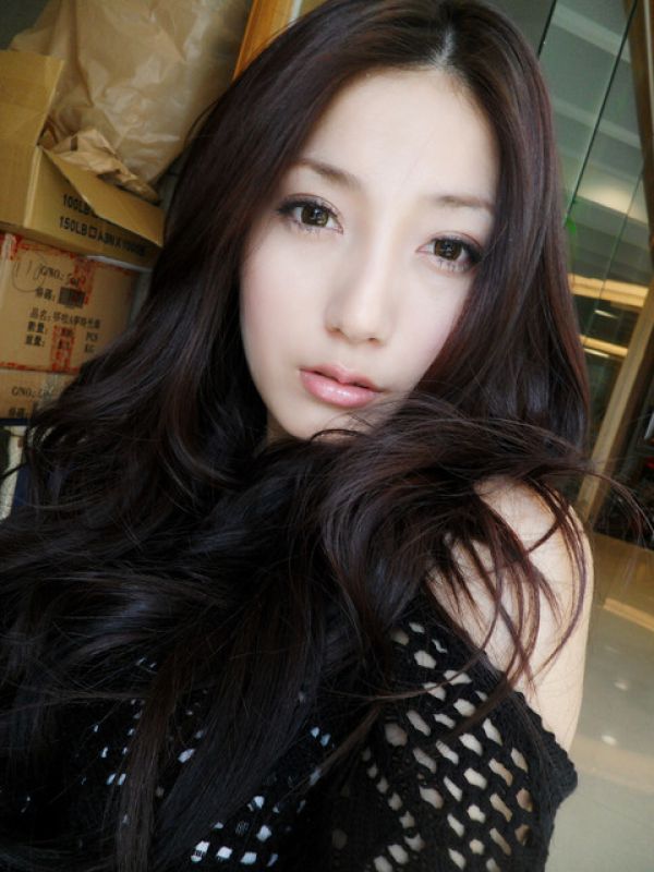 Lena Lin Hair designer from Taipei Taiwan page - Milmon 