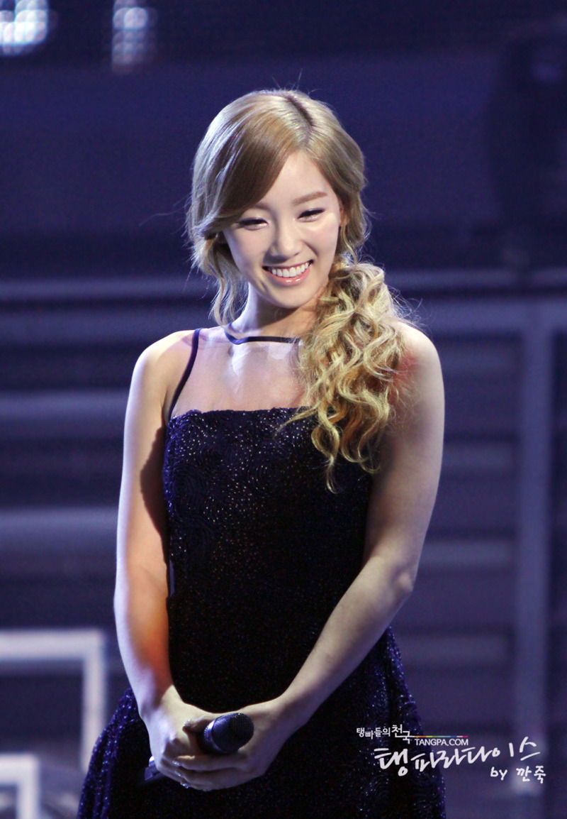 TaeYeon Top Korean Super Star, she is perfect lady