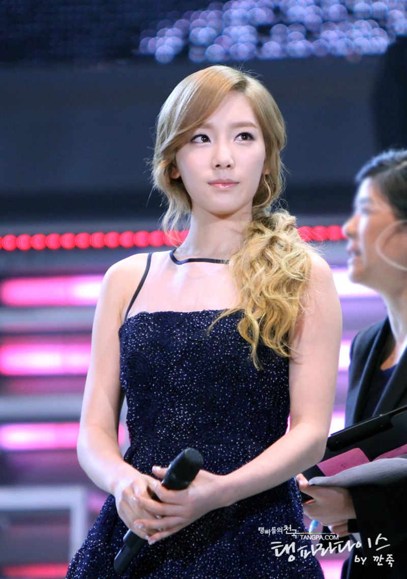 TaeYeon Top Korean Super Star, she is perfect lady