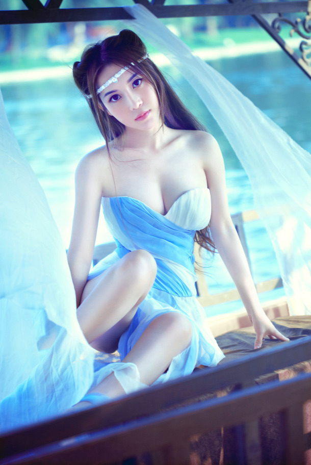 Jiang Yihan Cute Hong Kong Super Model lady sexy with black silk