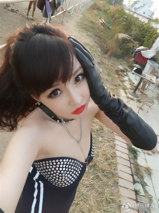 Kitty Shi Zi Jia Chinese Super Model so Sexy