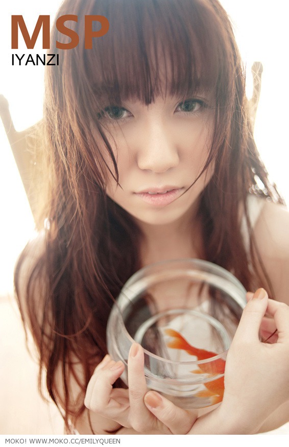Emily (Zhang Yue) Cute Chinese Model From MOKO Company