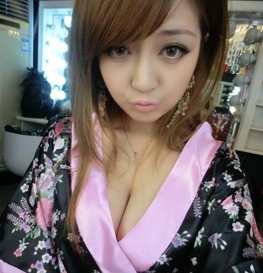 Li Meng Tien Asian lady Fox Sister with photo private self-time so cute