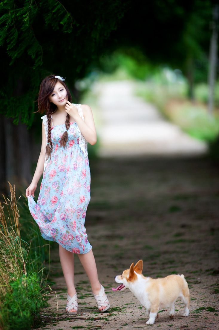 Ryu Ji Hye Beautiful Korean Lady on  Flower Dresses Album