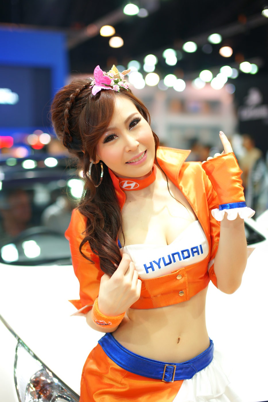 Pretty Thai lady of Pioneer Company, so Sexy 