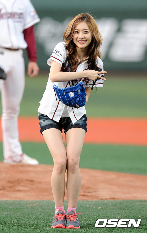 Girl Group Korean Superstar at ballpark Mok 2012, Seoul