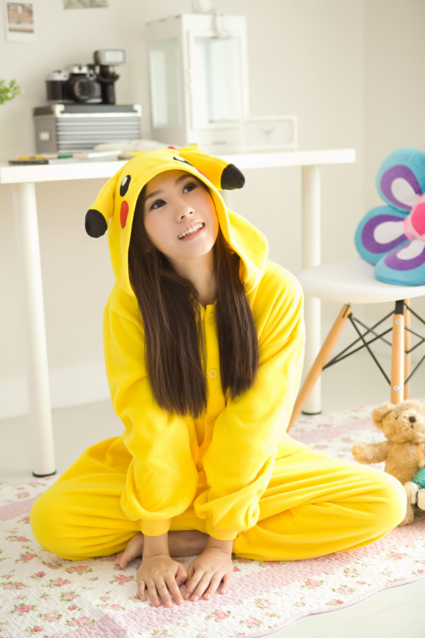 Cute Asian Baby Girl wear Pretty Cartoon Suite