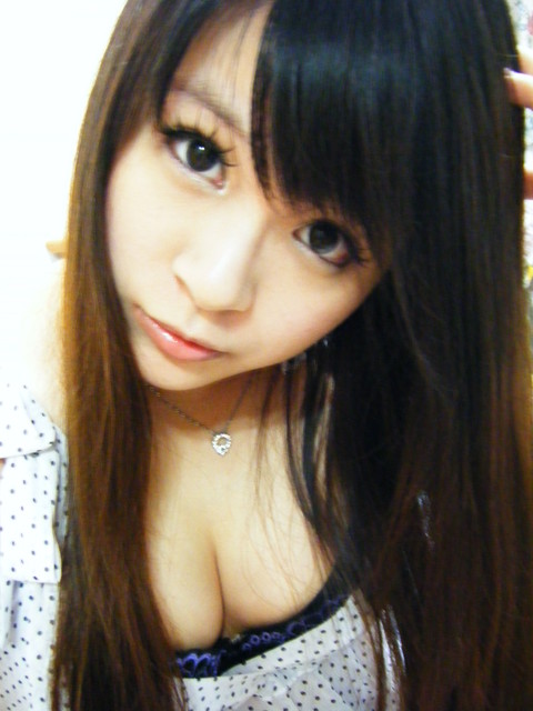 Sasa Akane Cute Student with Her Privacy Self-photo