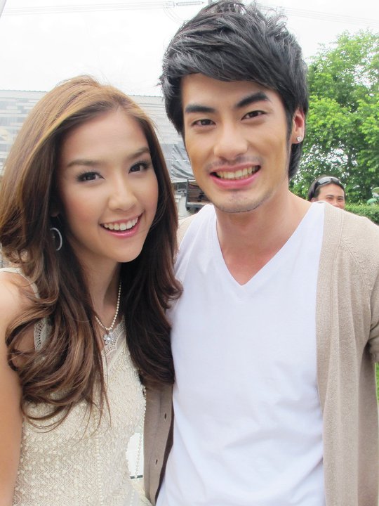 Kik Thai lady Miss Gossip Girl 2010 so Pretty