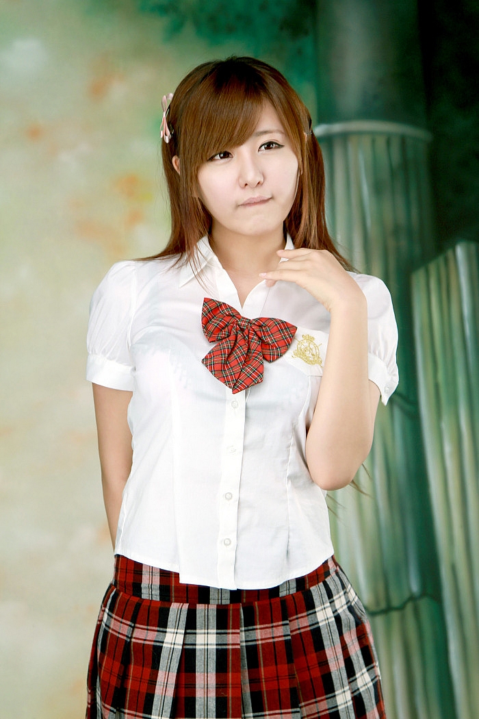 Ryu Ji Hye Korean Model in Student uniform