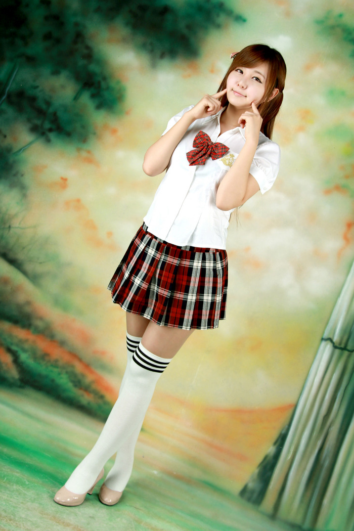 Ryu Ji Hye Korean Model in Student uniform